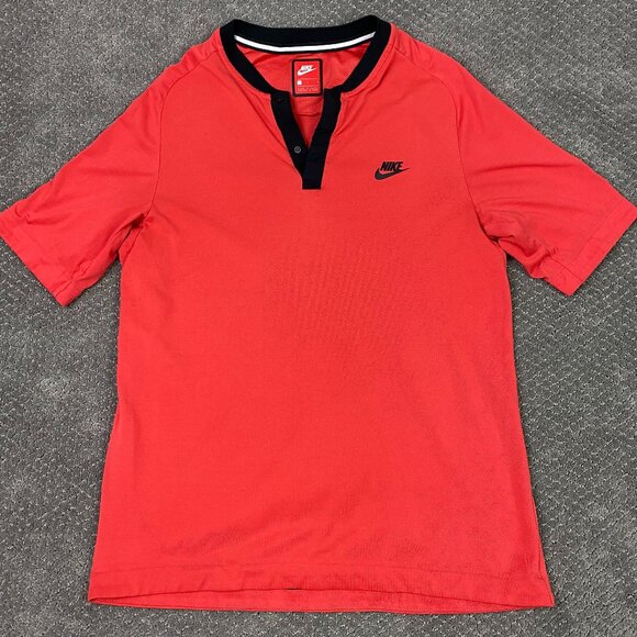 Nike Shirt Men's Large Fits like Medium Red Tech Fleece Blade Collar 846871 602 - Picture 1 of 9